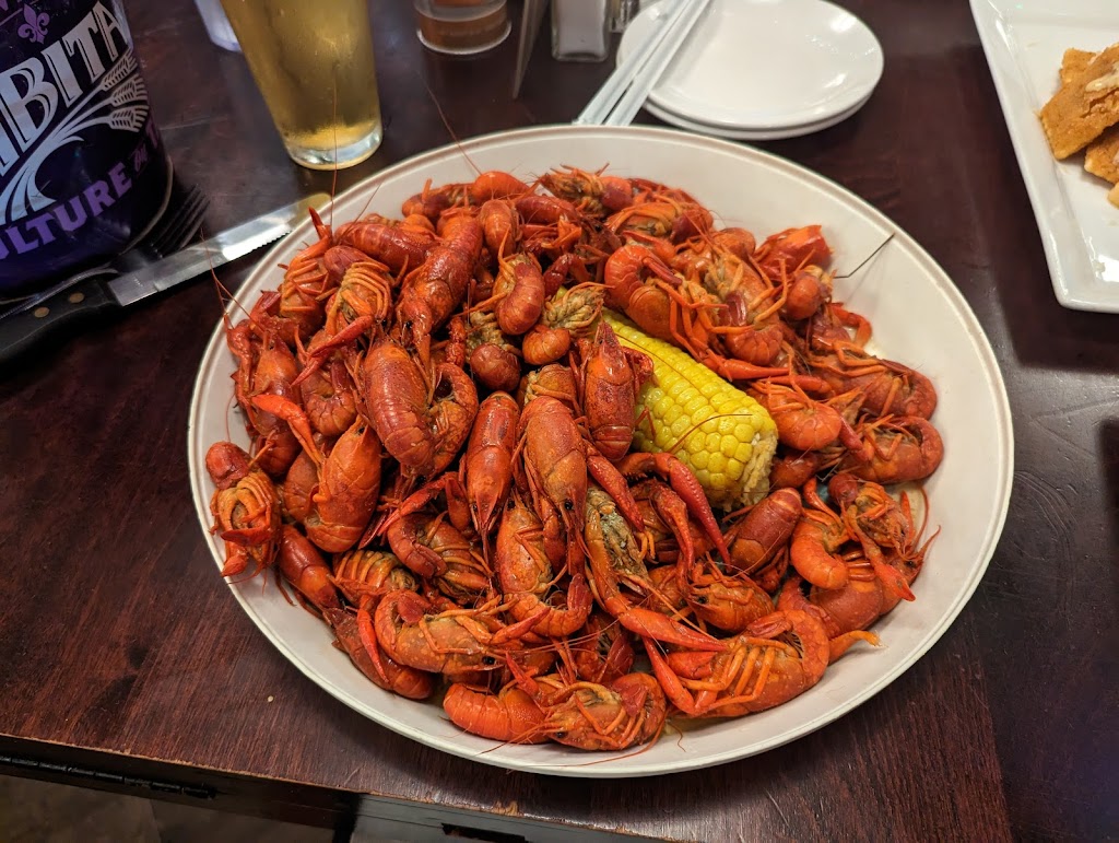 Dons Seafood - Denham Springs | 136 Rushing Rd E, Denham Springs, LA 70726, USA | Phone: (225) 664-1192