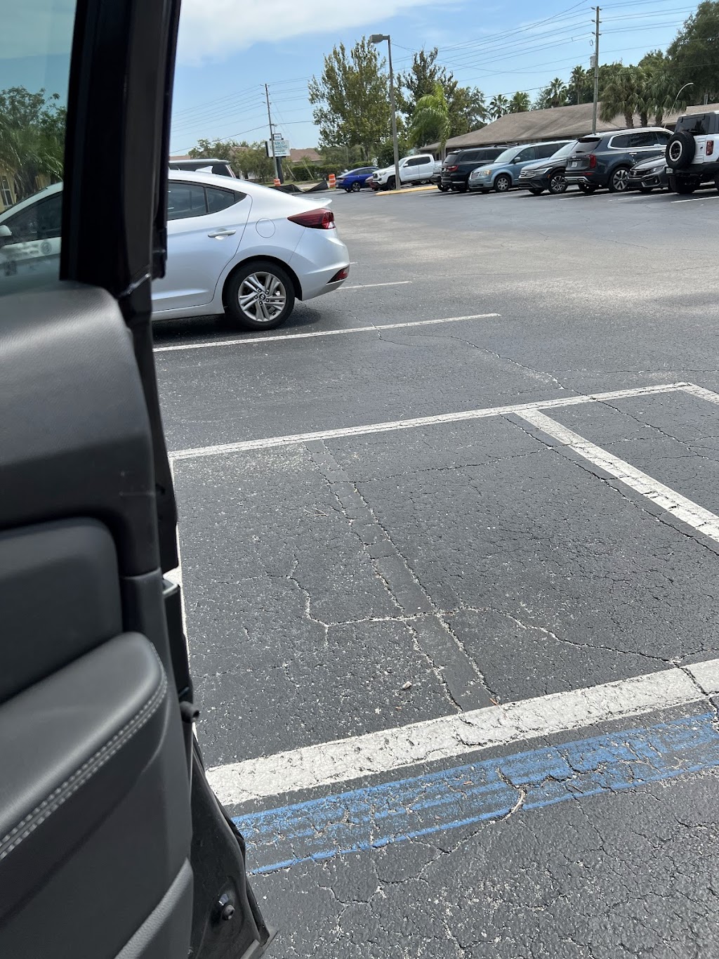 Coastal Spine and Rehab Center | 13910 Fivay Rd #10, Hudson, FL 34667, USA | Phone: (727) 862-3509