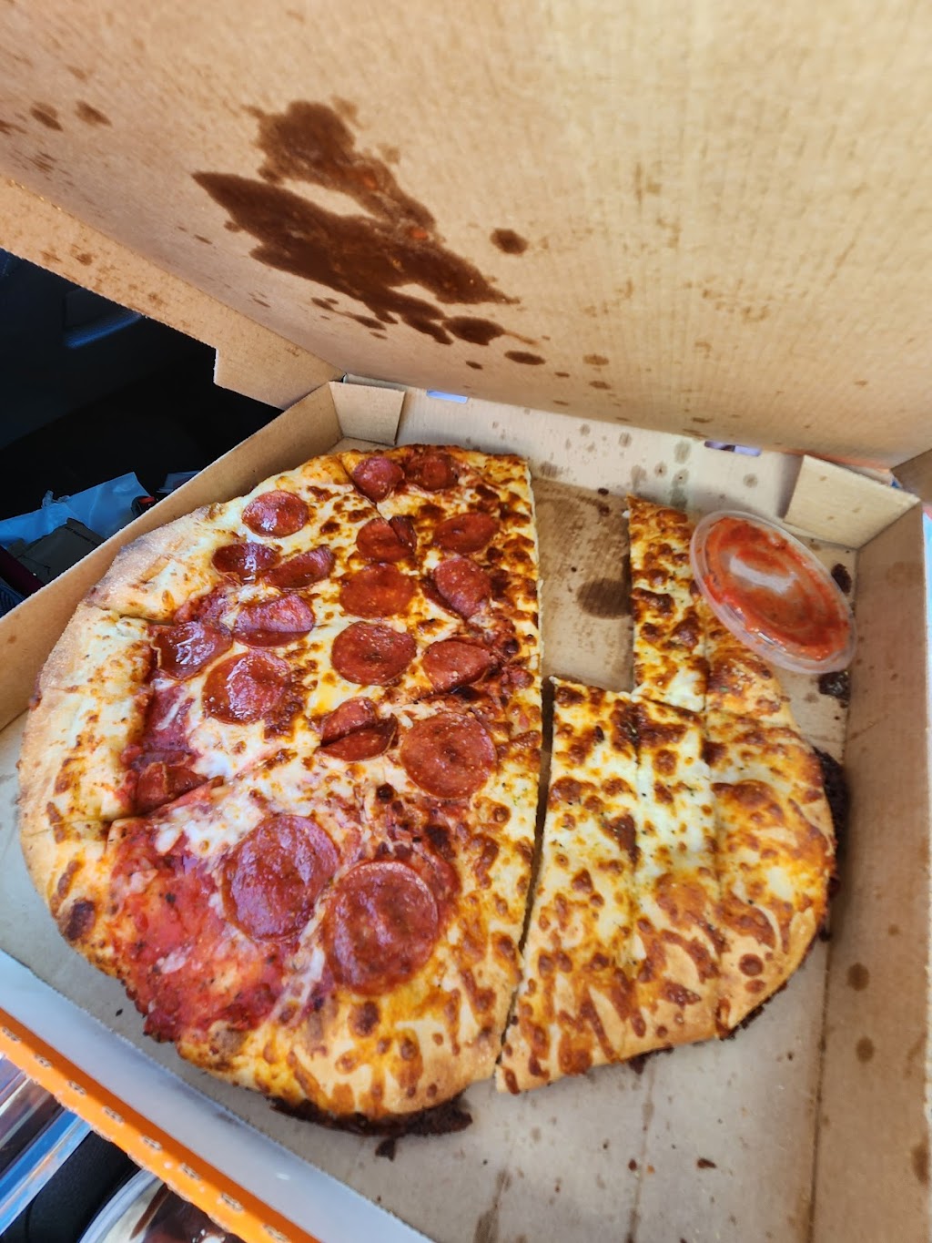 Little Caesars Pizza | 2581 Mounds View Blvd, County Highway 10, Mounds View, MN 55112, USA | Phone: (763) 780-9884