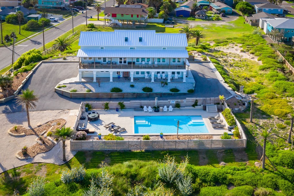 Sand Castle Beach House | 711 Sandcastle Dr, Port Aransas, TX 78373, USA | Phone: (361) 238-0650