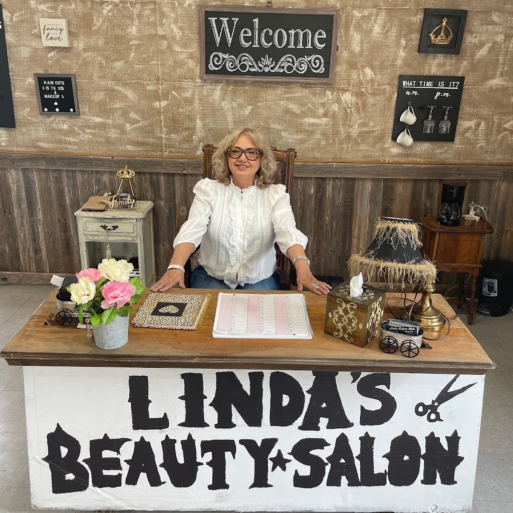 Lindas Beauty salon | 21cr200, Liberty Hill, TX 78642, USA | Phone: (512) 568-1677