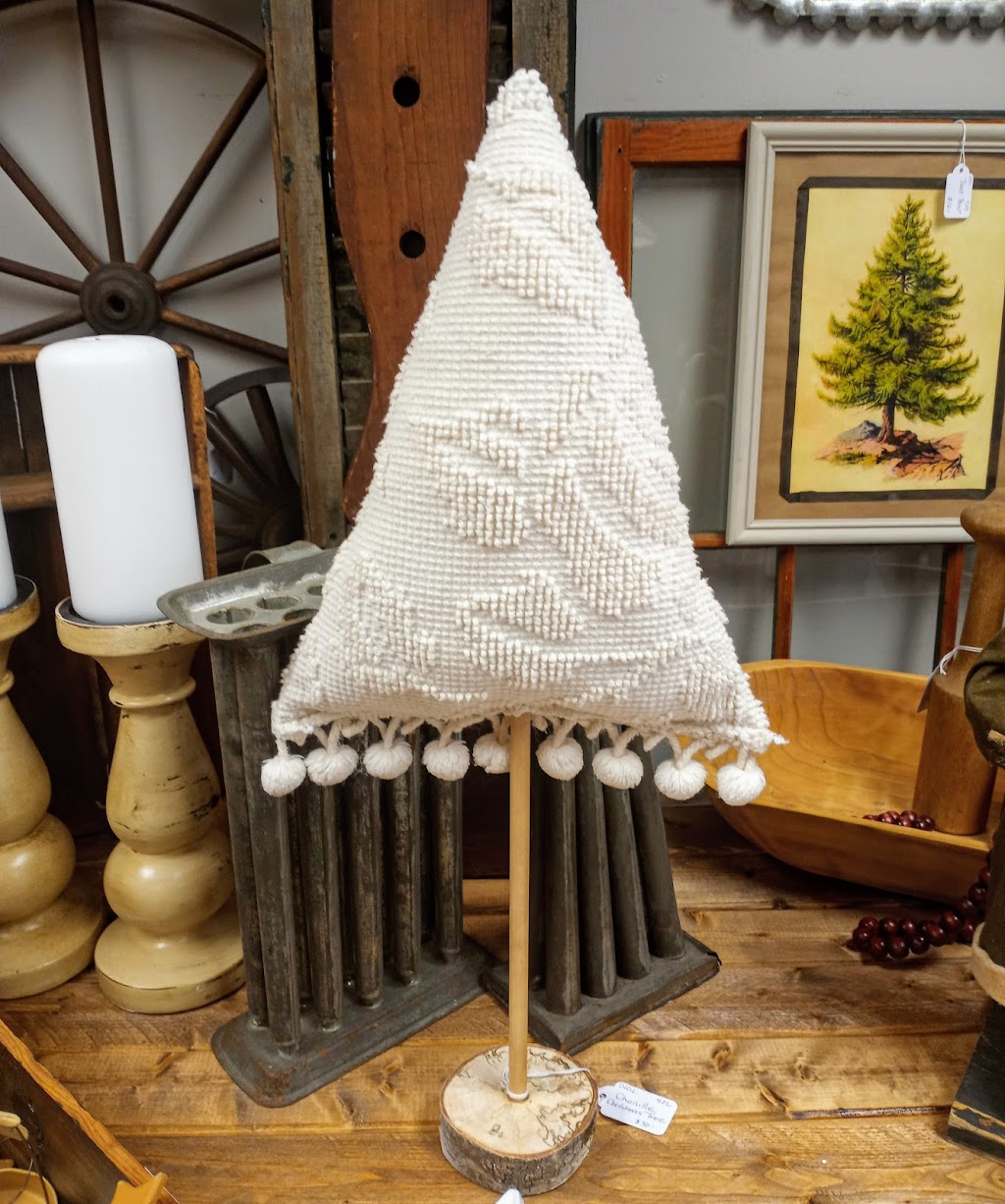 Main Street Vintage | 3 Main St Unit 2B, Atkinson, NH 03811, USA | Phone: (978) 289-8661 Main Street Vintage | 3 Main St Unit 2B, Atkinson, NH 03811, USA | Phone: (978) 289-8661