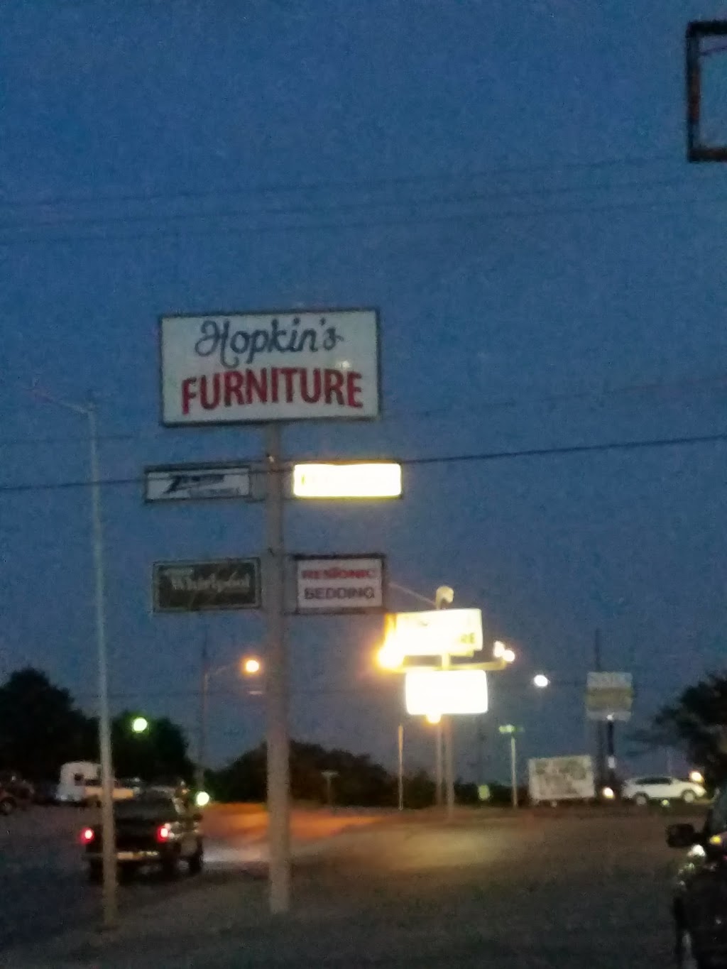 Hopkins Furniture & Appliance | 1509 NW 28th St, Fort Worth, TX 76164, USA | Phone: (817) 624-8444