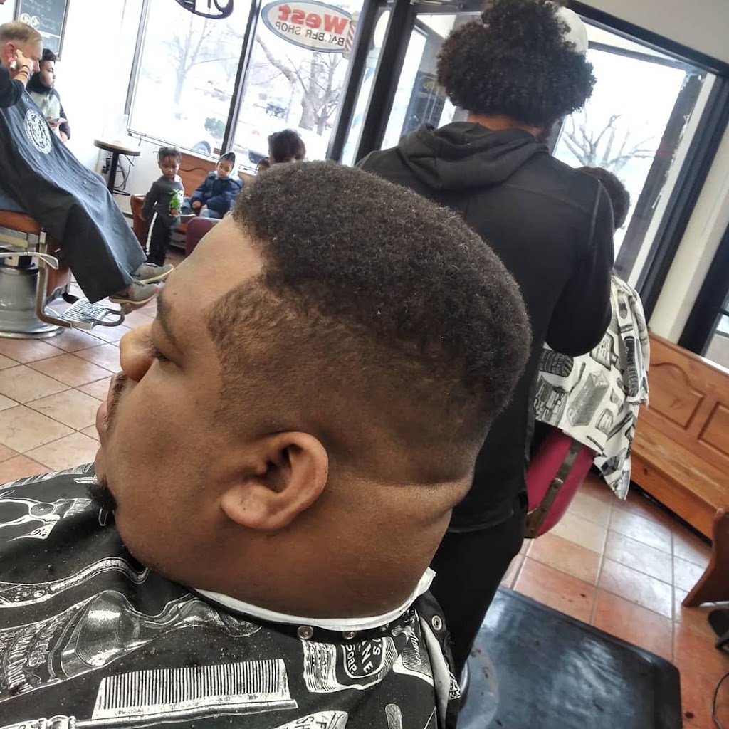 Fresh Fades Barbershop and Salon | 2289 Patterson Rd B, Dayton, OH 45420, USA | Phone: (937) 938-1083