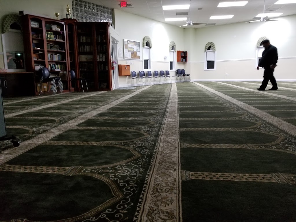 Masjid Al-Ihsaan | 10180 SW 168th St, Miami, FL 33157, USA | Phone: (305) 259-0042