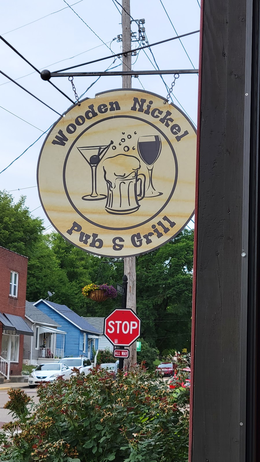 The Wooden Nickel Pub and Grill | 171 S Main St, Glen Carbon, IL 62034, USA | Phone: (618) 288-2141