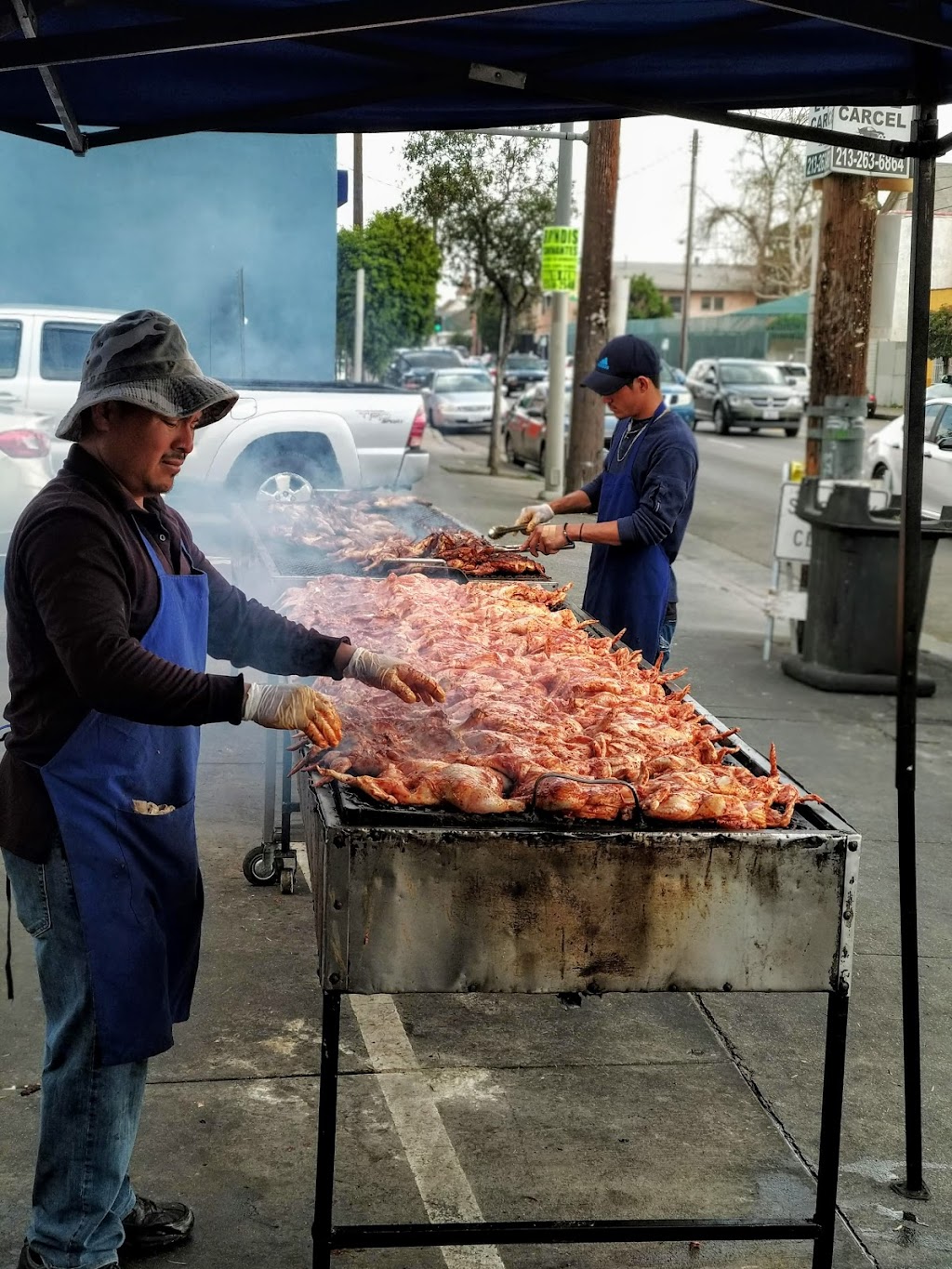 Tacos Los Carnales | 4370 S Central Ave, Los Angeles, CA 90011, USA | Phone: (323) 846-1135