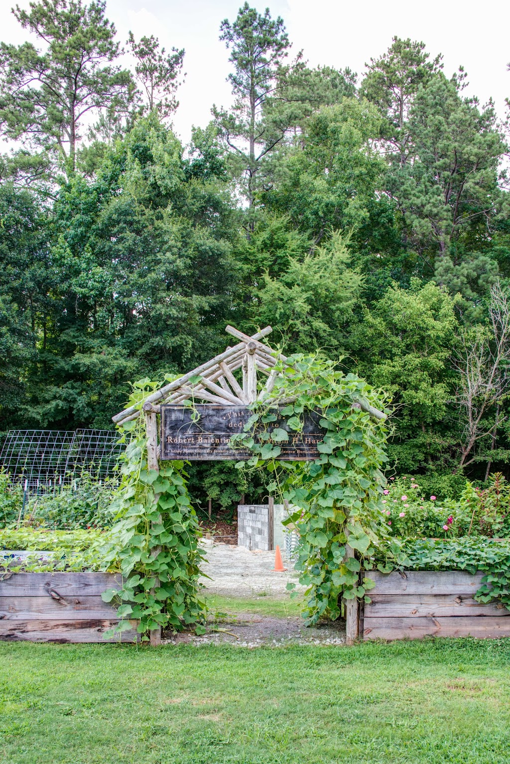 Chastain Park Conservancy | 4001 Powers Ferry Rd NW, Atlanta, GA 30342, USA | Phone: (404) 237-2177