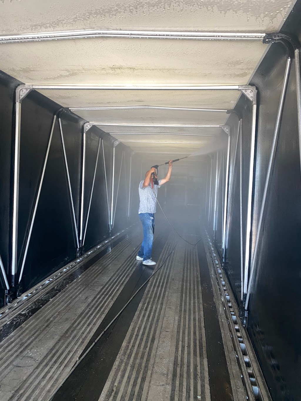 Team Johnson Truck Wash and Polishing | 4840 US-20 ALT, Swanton, OH 43558, USA | Phone: (419) 822-0269