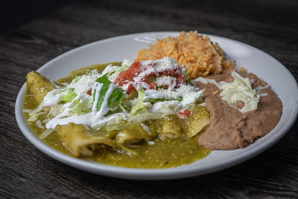 Restaurante la Oaxaqueña | 825 E Mission Blvd, Pomona, CA 91767, USA | Phone: (909) 242-0476