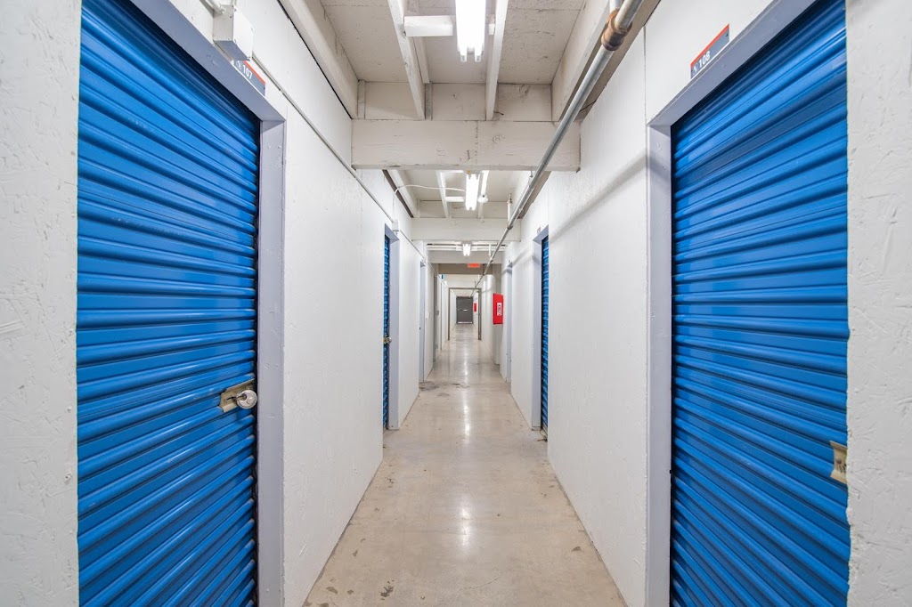 Public Storage | 2225 N Green Valley Pkwy, Henderson, NV 89014, USA | Phone: (702) 530-7952