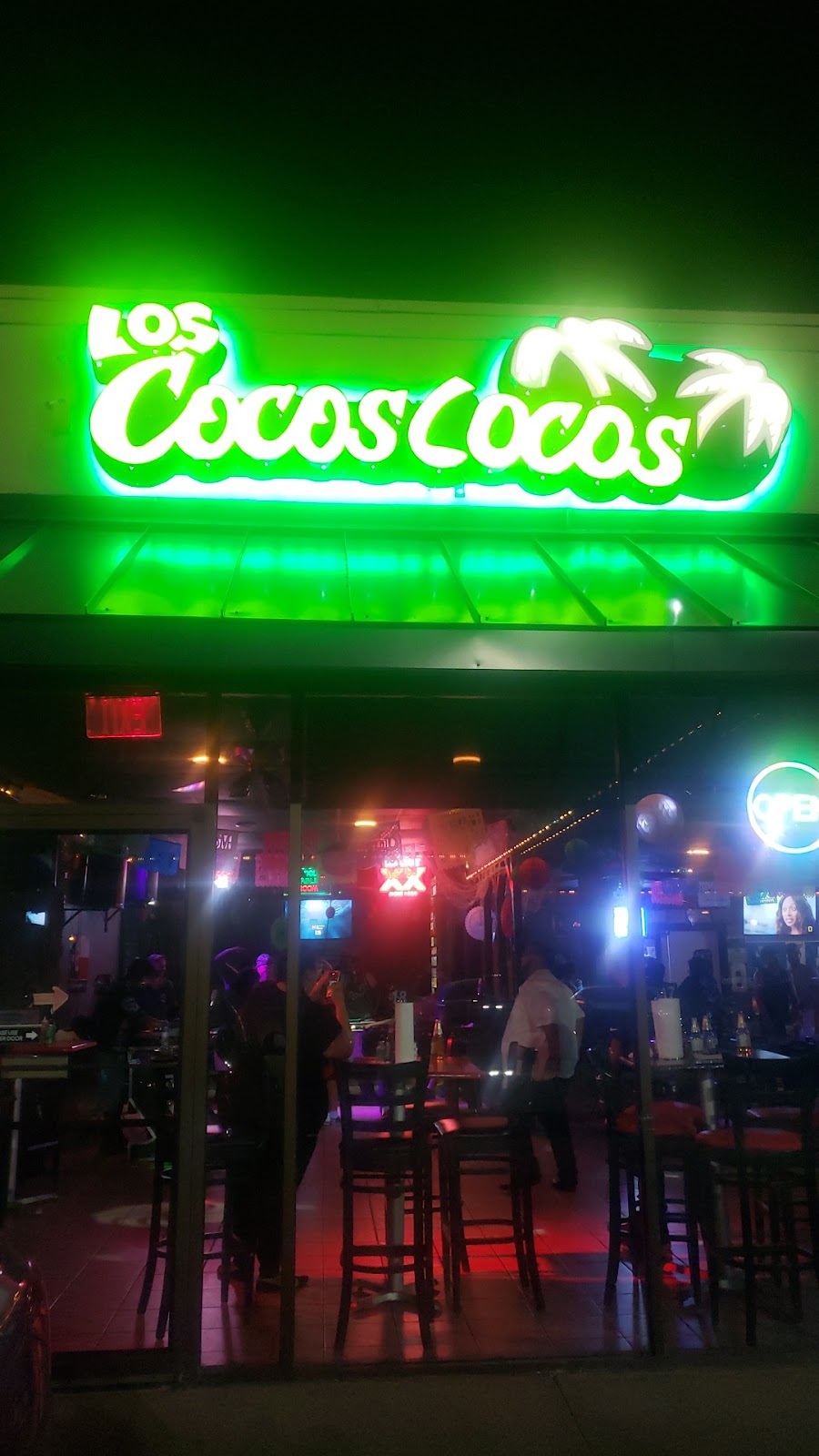Los Cocos Locos Sports Bar & Seafood | 1200 E Davis St, Mesquite, TX 75149, USA | Phone: (214) 484-4508