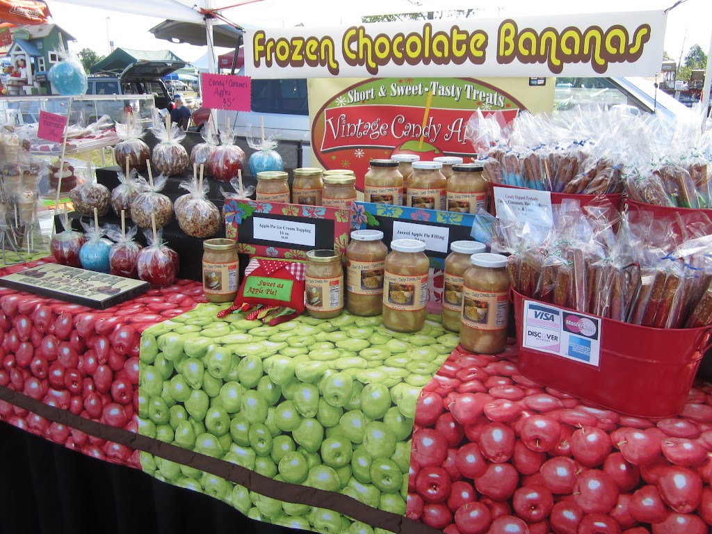 Short & Sweet-Tasty Treats/Vintage Candy Apples | Downtown Frankfort, 26 Ash St, Frankfort, IL 60423, USA | Phone: (779) 333-7653