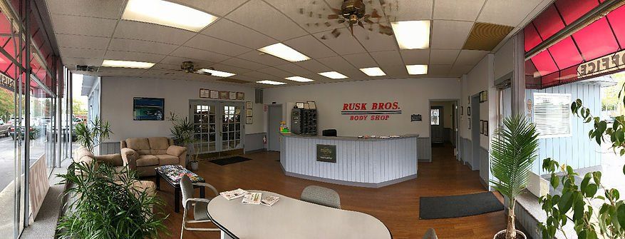 Rusk Brothers Body Shop | 621 S Sandusky St, Delaware, OH 43015, USA | Phone: (740) 369-1129