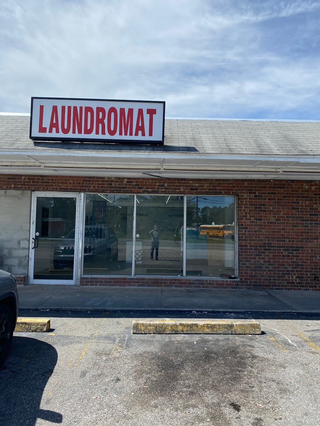 Southside Laundromat | 1000 S Water St Suite A, Starke, FL 32091, USA | Phone: (904) 263-6411