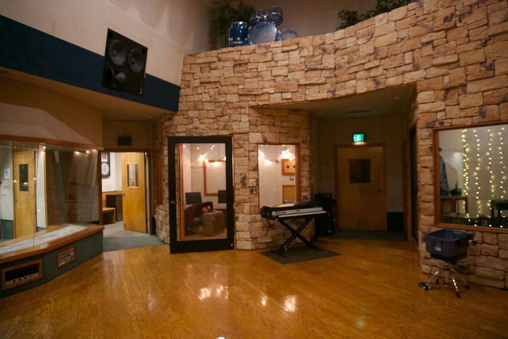 Studio West and The Recording Arts Center | 11021 Via Frontera suite a, San Diego, CA 92127, USA | Phone: (858) 592-9497