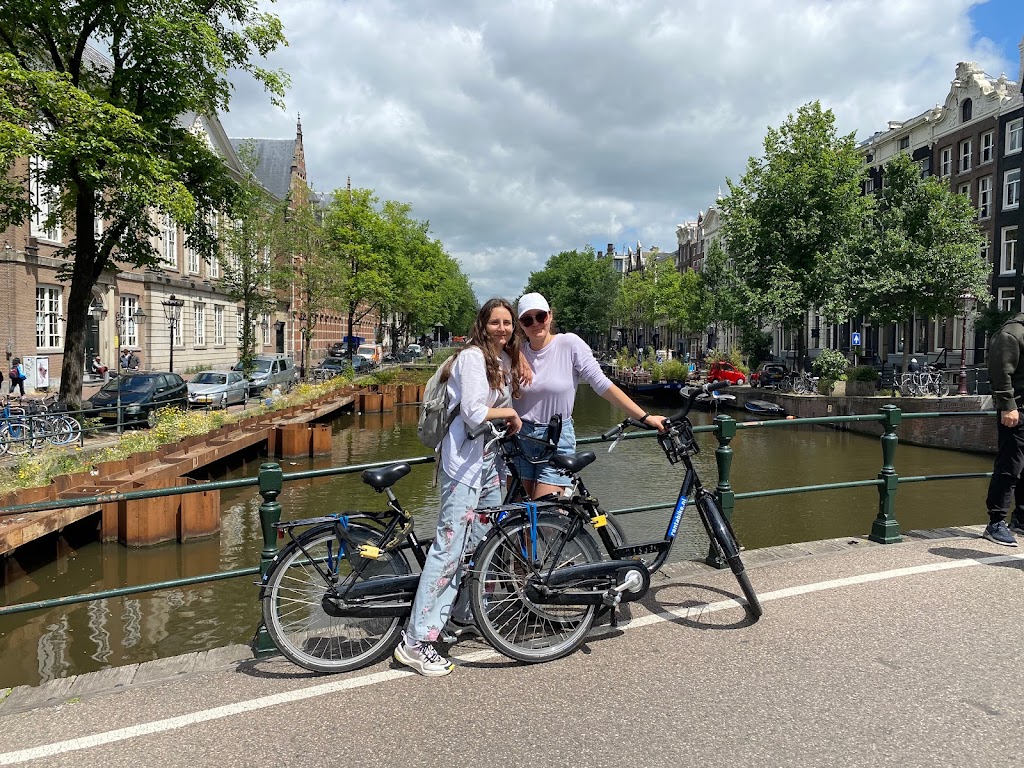 Rent a Bike | Damstraat 20-22, 1012 HK Amsterdam, Netherlands | Phone: 020 625 5029