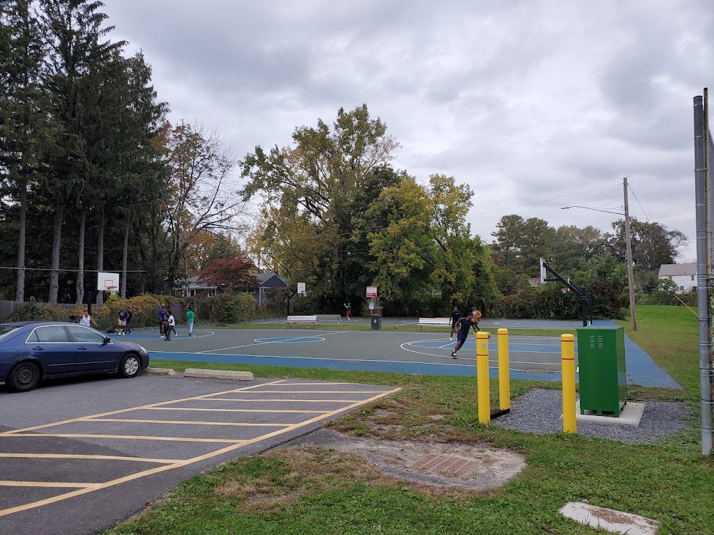 Woodlawn Park Basketball Courts | Albany, NY 12208, USA | Phone: (518) 434-5699
