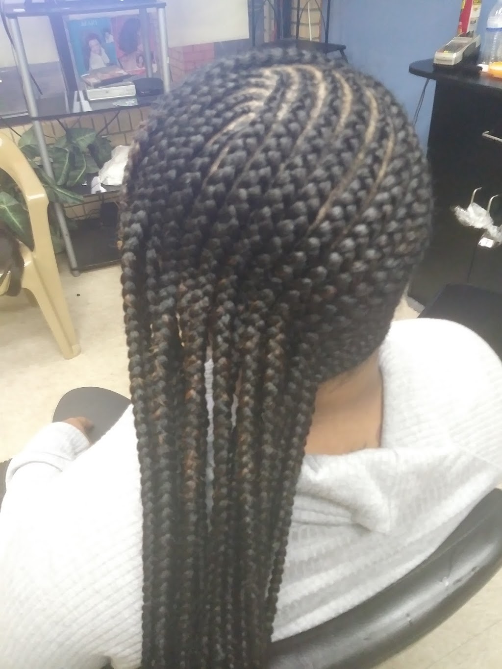 Aicha African Hair Braiding | 425 Sigman Rd NW #121, Conyers, GA 30012, USA | Phone: (770) 648-8814