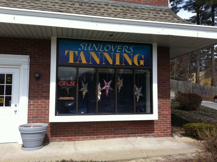 Sunlovers Tanning | 530 Boston Post Rd E, Marlborough, MA 01752, USA | Phone: (508) 485-5597