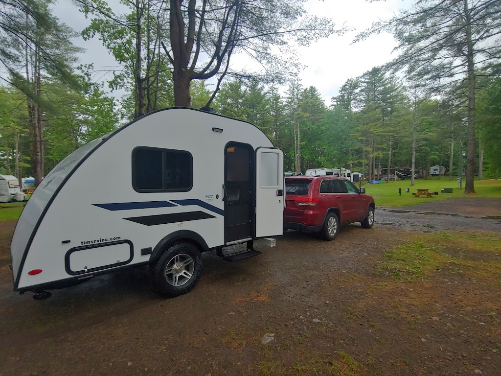 Royal Mountain Campground | 4948 NY-29, Johnstown, NY 12095, USA | Phone: (518) 762-1946