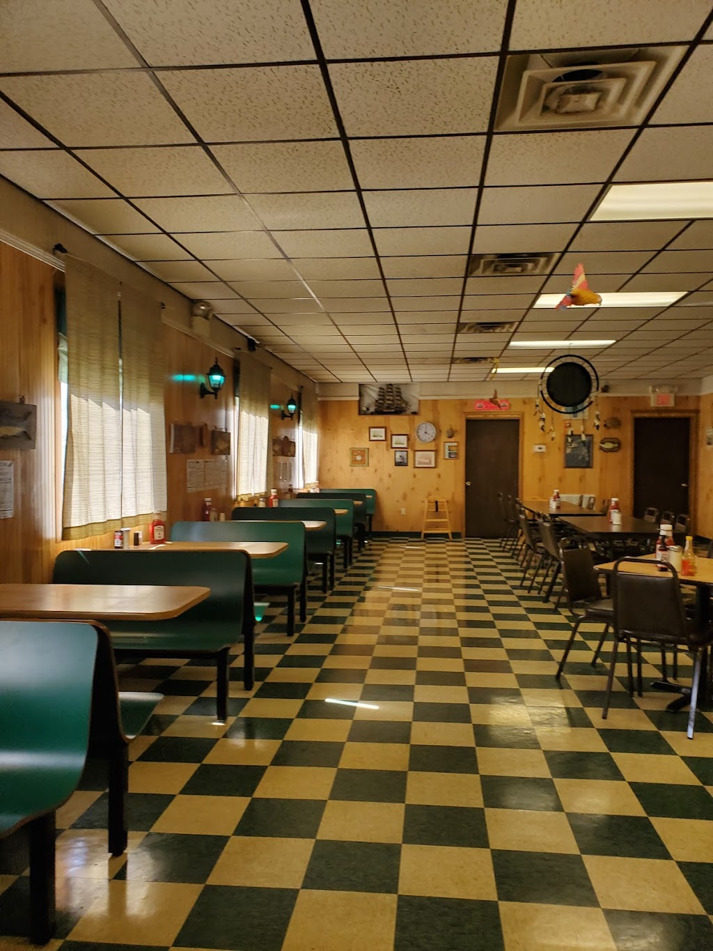 Roadside Restaurant | 4995 PA-51, Belle Vernon, PA 15012, USA | Phone: (412) 512-5835