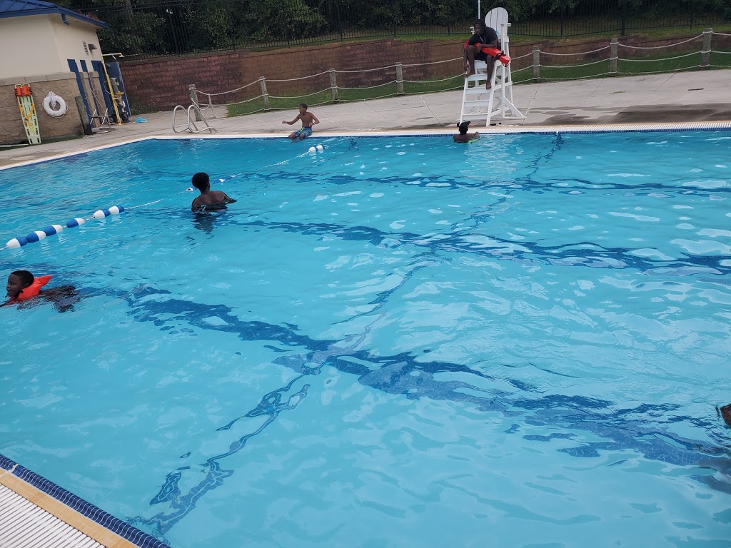 Browns Mill Aquatic Facility | 4929 Browns Mill Rd, Stonecrest, GA 30038, USA | Phone: (770) 323-4179