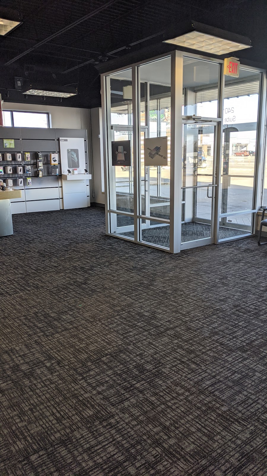 Verizon Authorized Retailer - Victra | 2401 W Central Ave Ste D, El Dorado, KS 67042, USA | Phone: (316) 321-3289