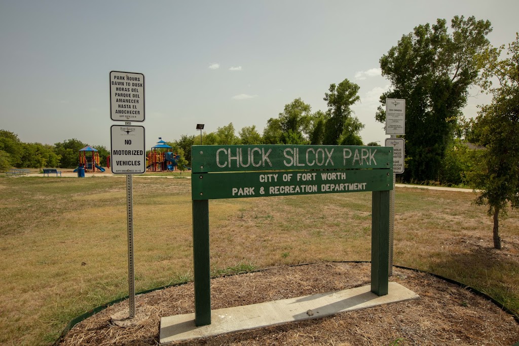 Chuck Silcox Park | 2809 Wakecrest Dr, Fort Worth, TX 76108, USA | Phone: (817) 392-5700