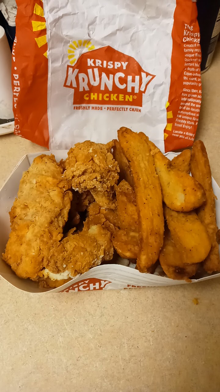 Krispy Krunchy Chicken @Rivera Mart | 907 Rivera Dr, Sacramento, CA 95838, USA | Phone: (916) 922-2537