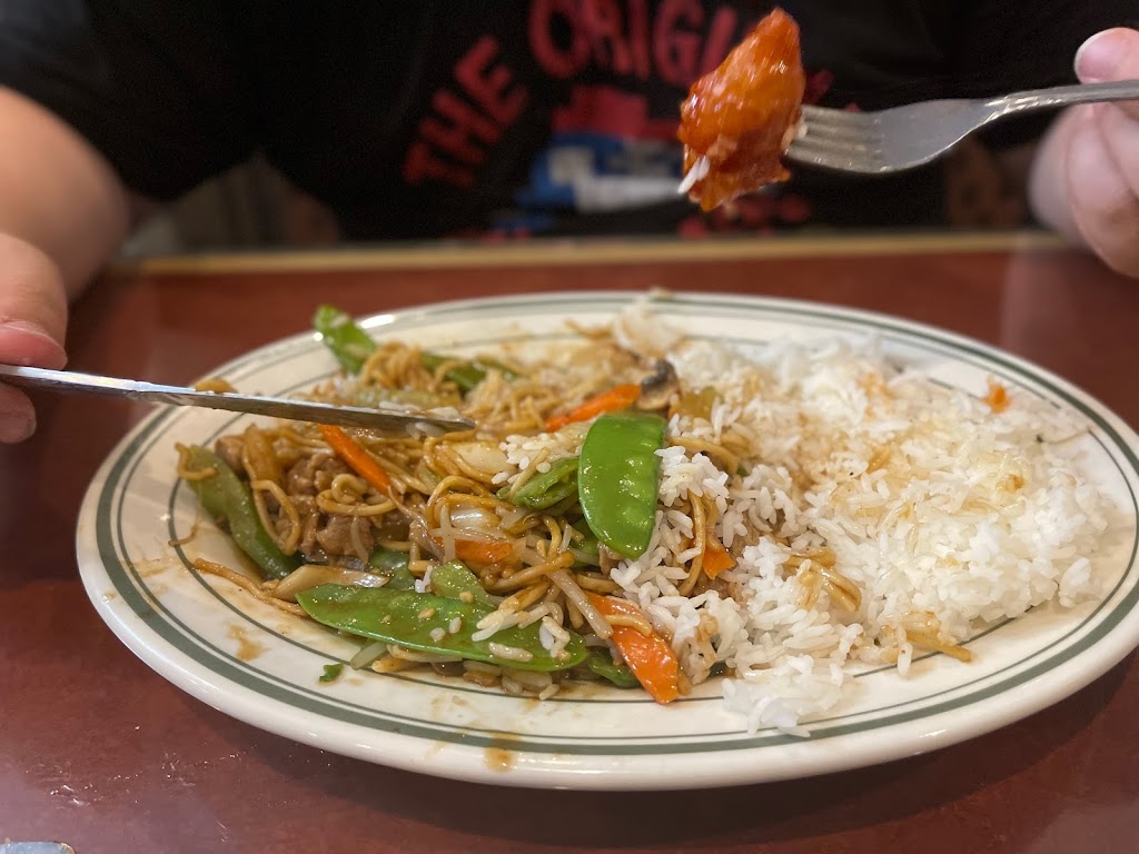 Hong Kong Cafe | Chinese & Cantonese Restaurant | 54808 Shelby Rd, Shelby Township, MI 48316, USA | Phone: (248) 601-6888