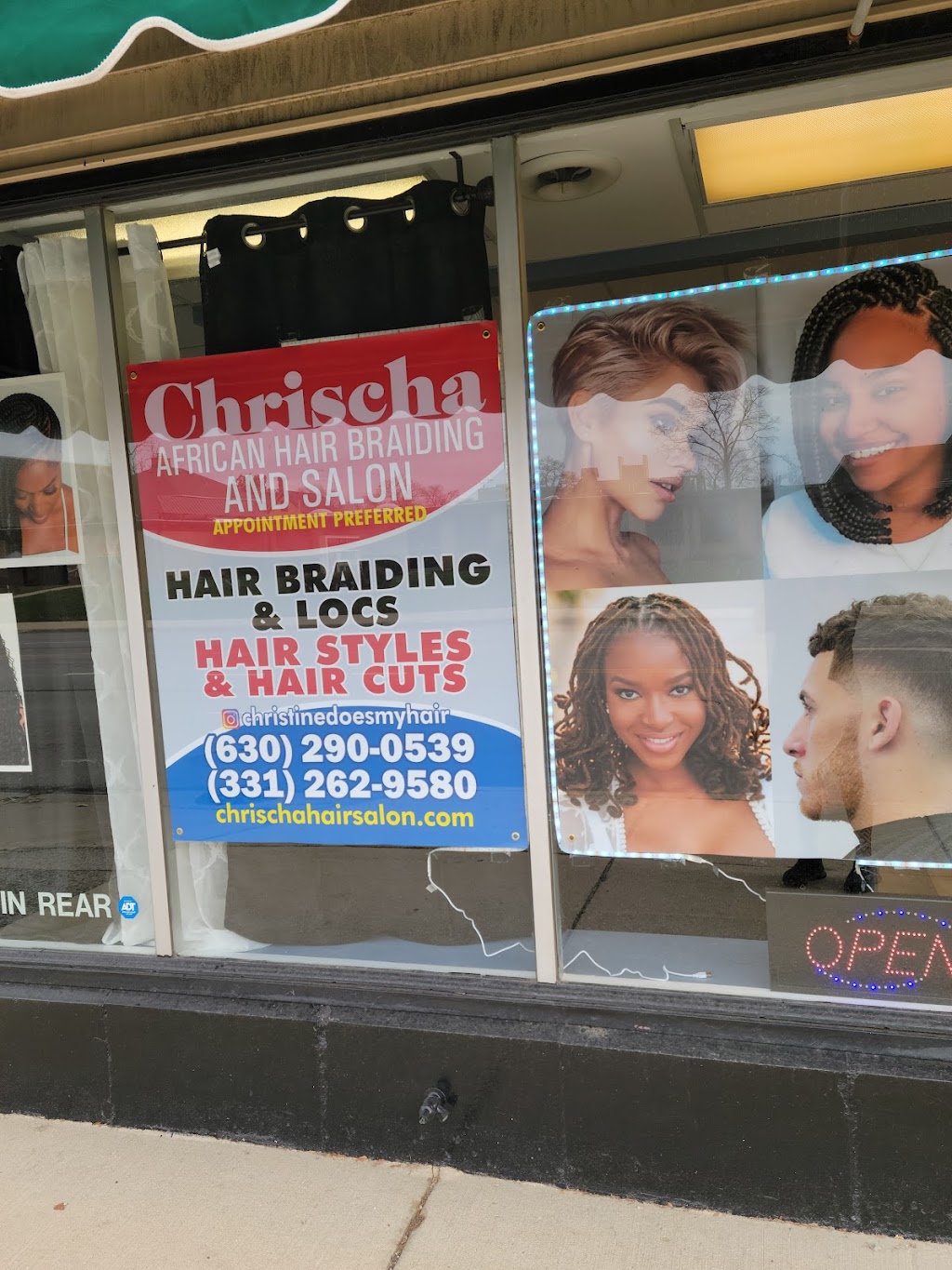 Chrischa Hair Salon | 217 S Main St, Lombard, IL 60148, USA | Phone: (630) 290-0539