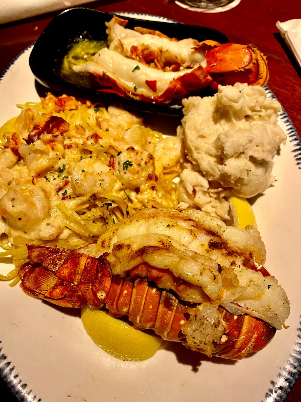 Red Lobster | 15311 W McDowell Rd, Goodyear, AZ 85395, USA | Phone: (623) 935-9731