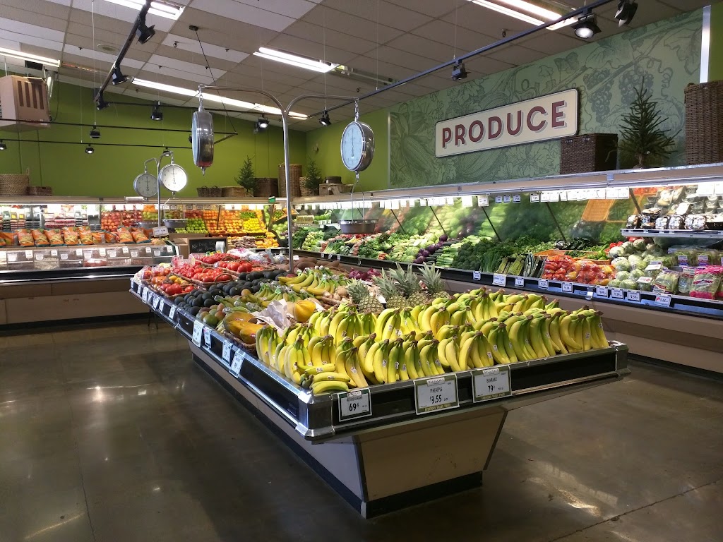 Delucchis Market | 3640 Florence St, Redwood City, CA 94063 | Phone: (650) 216-7600