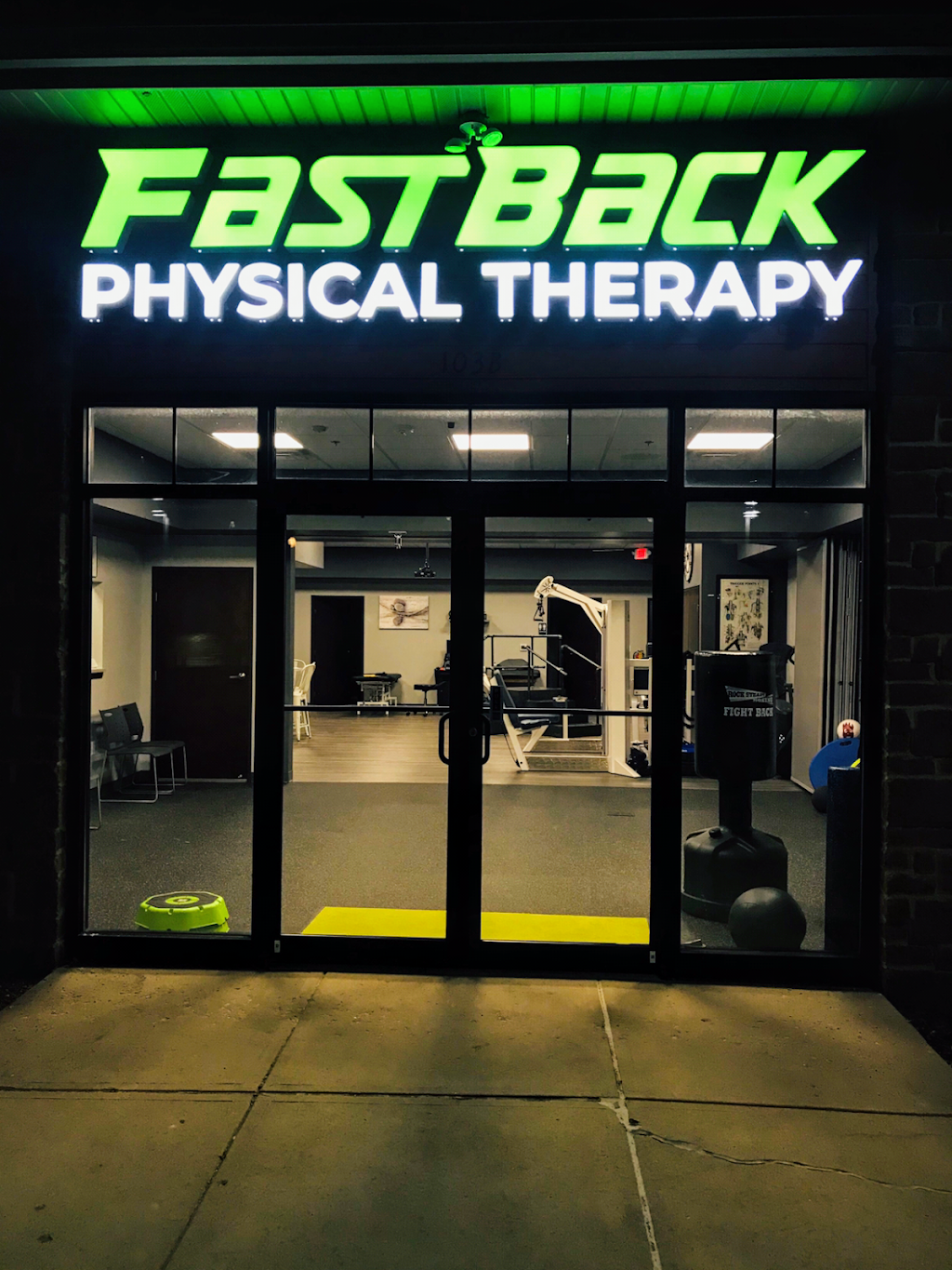 FastBack Physical Therapy | 3333 S Sunny Slope Rd STE 103B, New Berlin, WI 53151, USA | Phone: (262) 682-1842