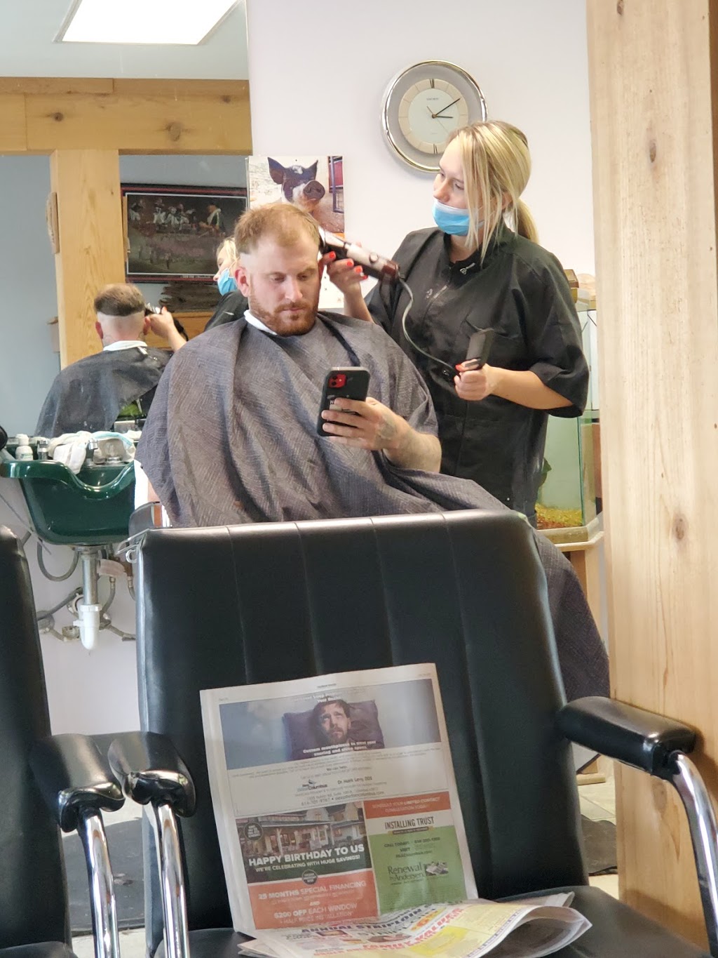Beechwold Barber Shop | 3825 Indianola Ave, Columbus, OH 43214, USA | Phone: (614) 261-6075