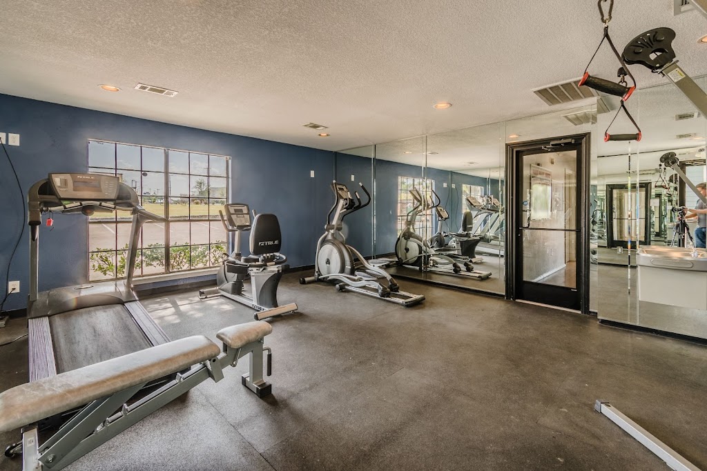 The Hills of Palos Verdes Apartments | 930 I-30 Frontage Rd, Garland, TX 75043, USA | Phone: (972) 681-9094