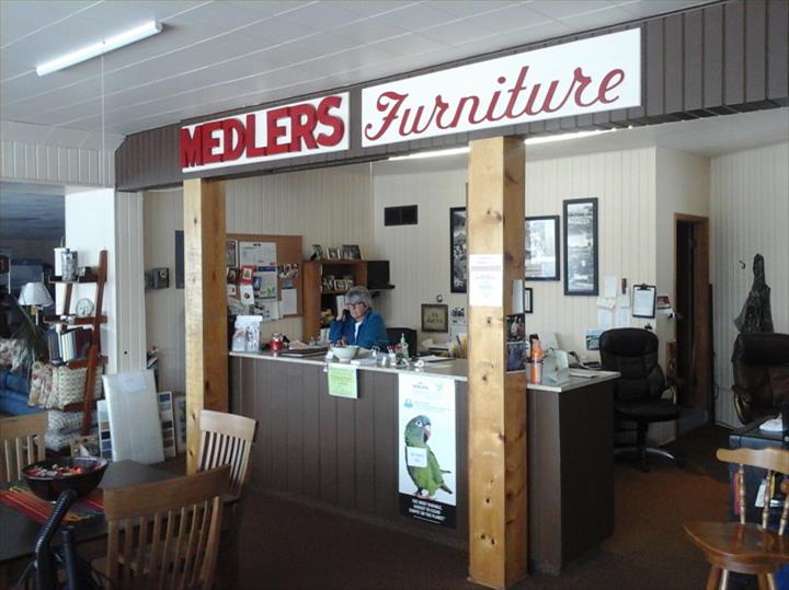 Medlers Furniture | 524 N Meridian St, Portland, IN 47371, USA | Phone: (260) 726-4570