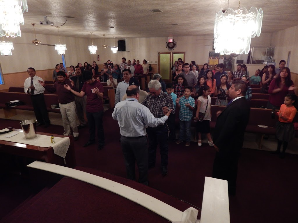 Iglesia Apostólica de Restauración y Vida Nueva | 821 E Miller Rd, Garland, TX 75040, USA | Phone: (214) 293-0892
