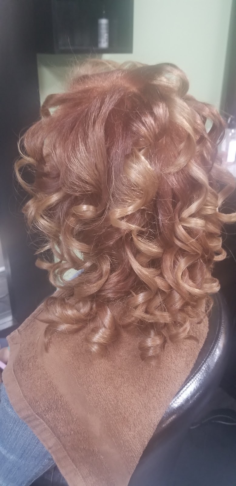 Vis A Vis Dominican Hair Studio | 4027 Village Park Dr, Knightdale, NC 27545, USA | Phone: (919) 200-6459