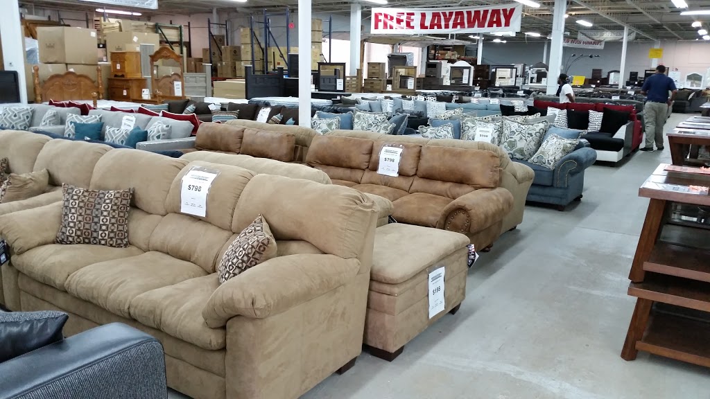 Sofas & Chairs Inc | 123 Metairie Rd, Metairie, LA 70005, USA | Phone: (504) 486-9622