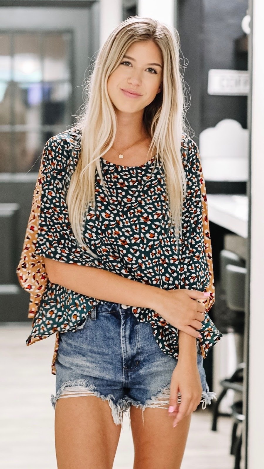 Little Tipsy Boutique | 501 S Goliad St, Rockwall, TX 75087, USA | Phone: (972) 979-0866