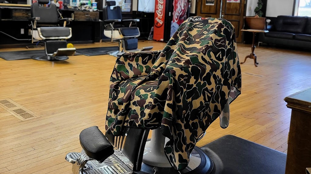 The kings barber Shop KC | 2100 Silver Ave, Kansas City, KS 66106, USA | Phone: (913) 701-6530