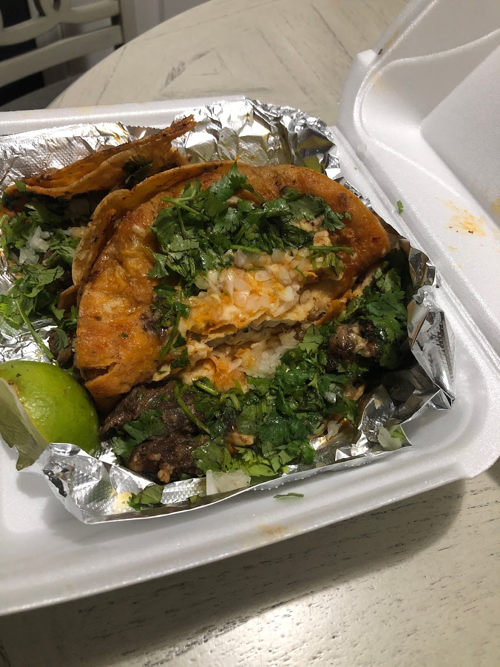 Taqueria Los 3 Carnales | 2074 Old Norcross Rd, Lawrenceville, GA 30044, USA | Phone: (678) 242-8291