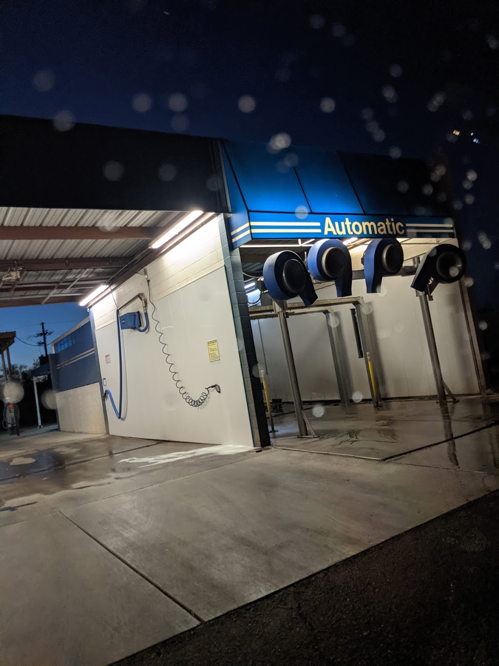 Auto Wash Express - Catalina | 16011 N Oracle Rd, Catalina, AZ 85739, USA | Phone: (520) 344-2838
