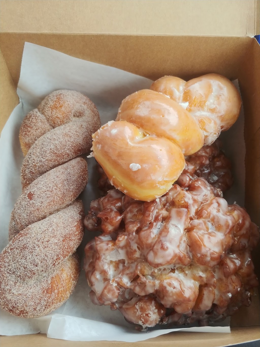 NC Jelly Donuts | 3260 S Church St, Burlington, NC 27215, USA | Phone: (336) 584-5929