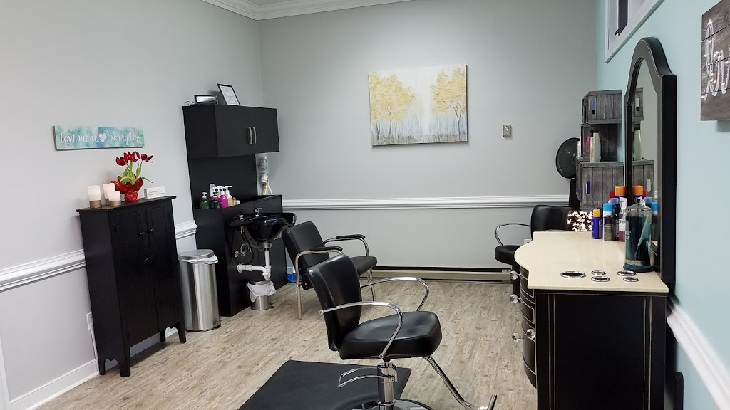 The Hair Studio | 4039 Ironbound Rd, Williamsburg, VA 23188, USA | Phone: (757) 813-5154