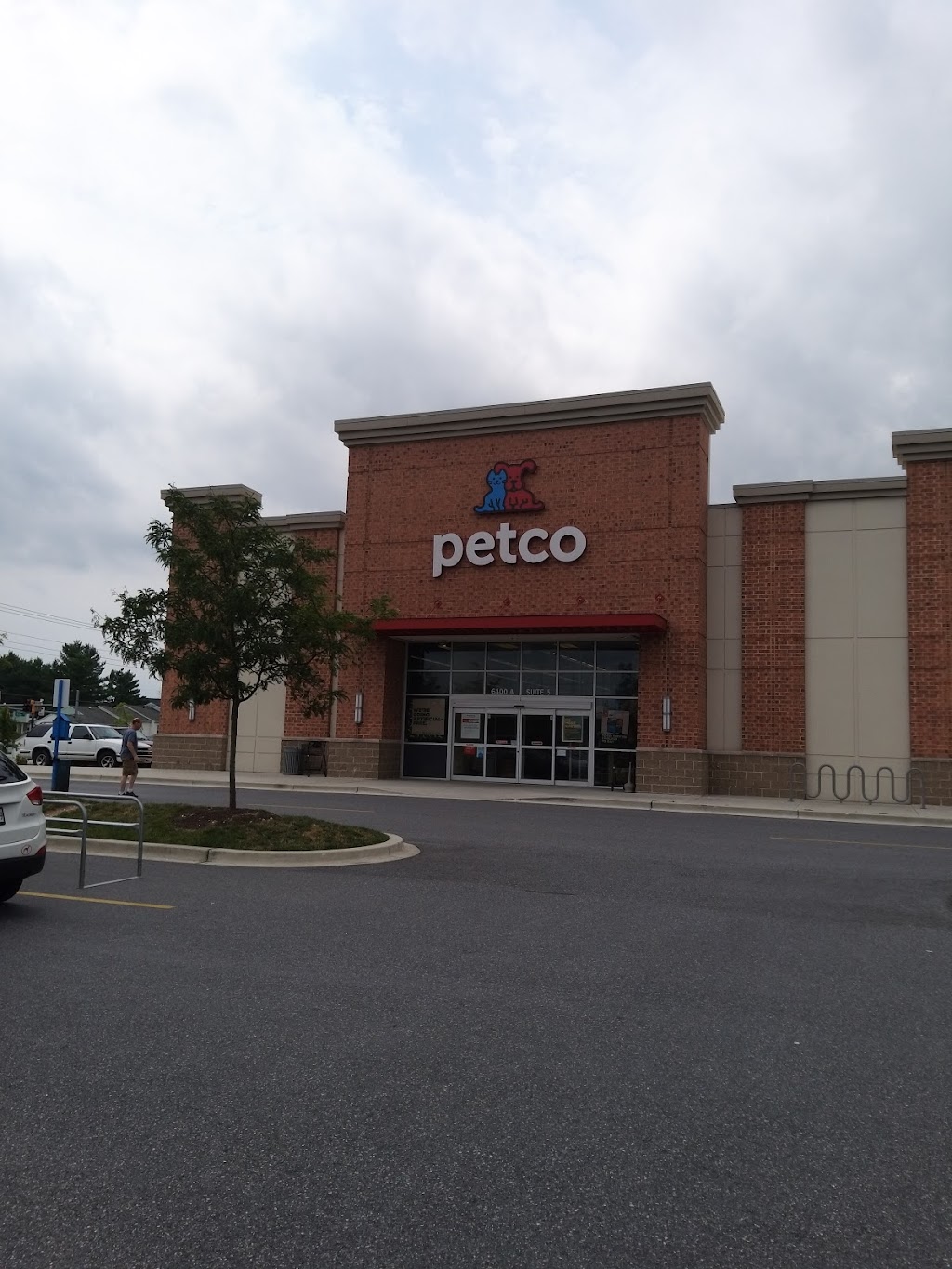 Petco Vaccination Clinic | 6400 A Ridge Rd Suite 5, Sykesville, MD 21784, USA | Phone: (443) 920-9007