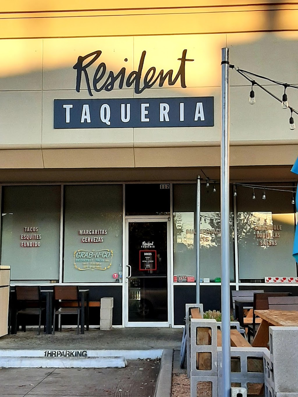 Resident Taqueria - restaurant  | Photo 8 of 10 | Address: 9661 Audelia Rd #112, Dallas, TX 75238, USA | Phone: (972) 685-5280