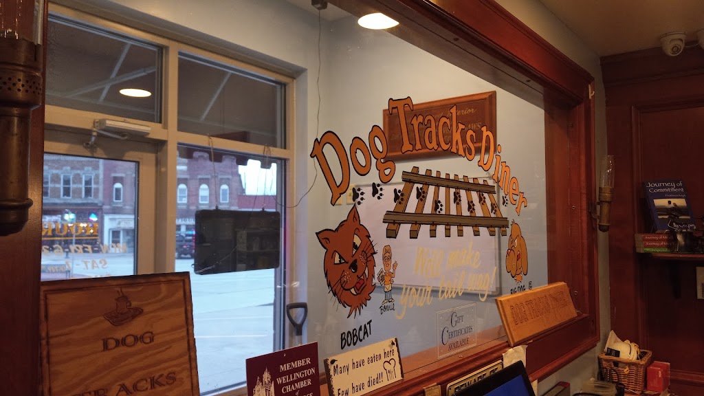 Dog Tracks Diner | 194 W Herrick Ave, Wellington, OH 44090, USA | Phone: (440) 647-0334